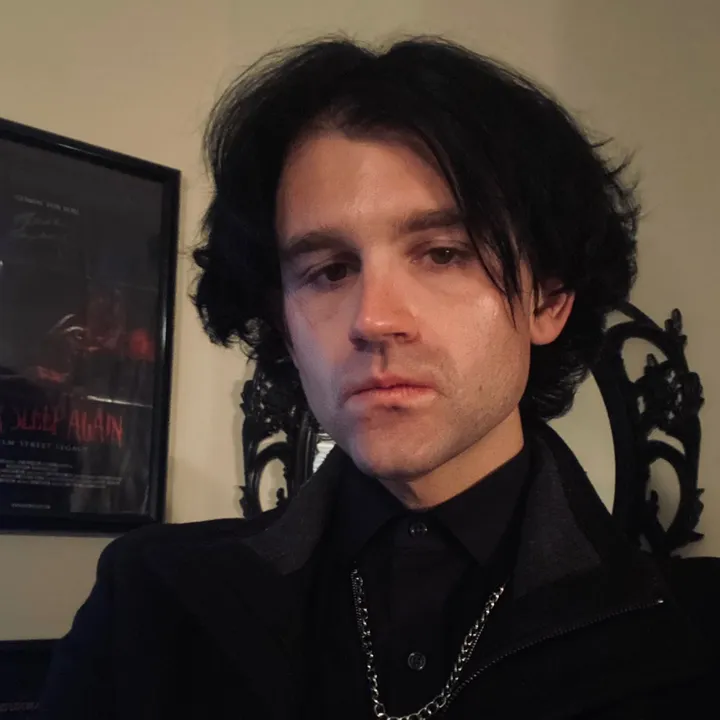 @awfullysinister