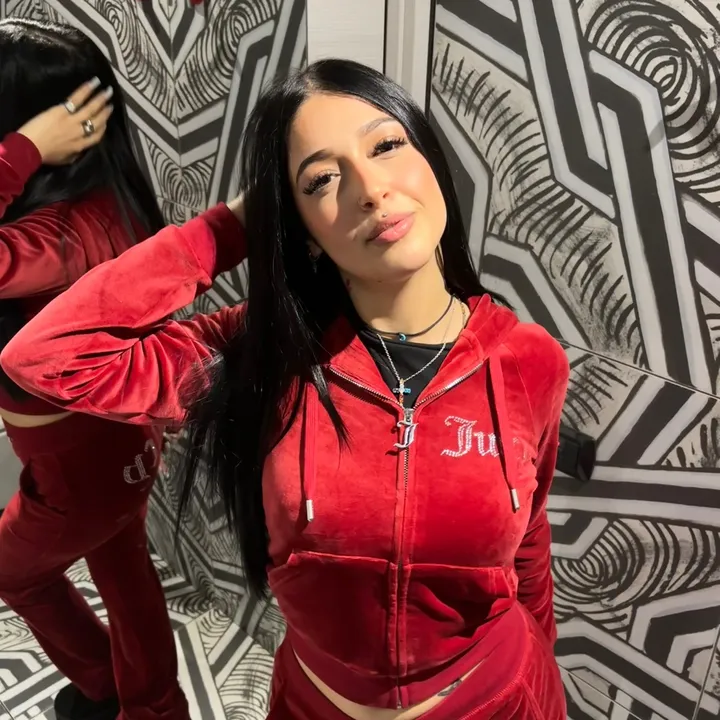 angelinaasssss