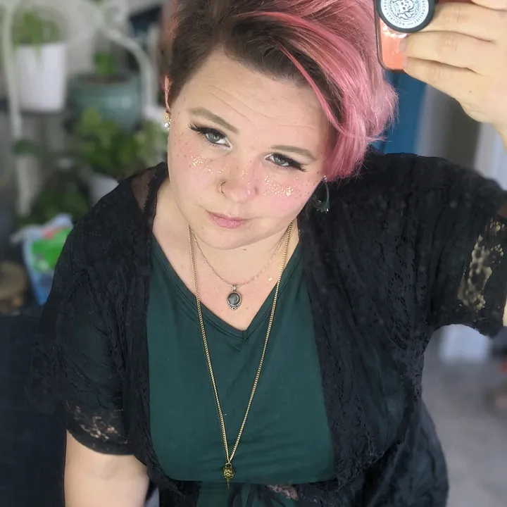 @lastgreenhouseontheleft