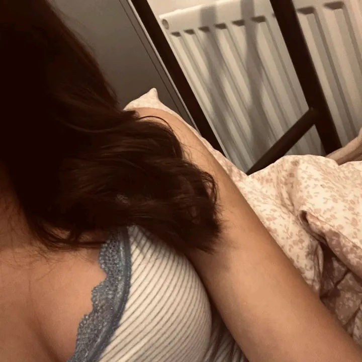 @x_lidya1