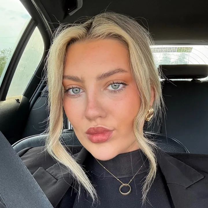 ellenmullinss