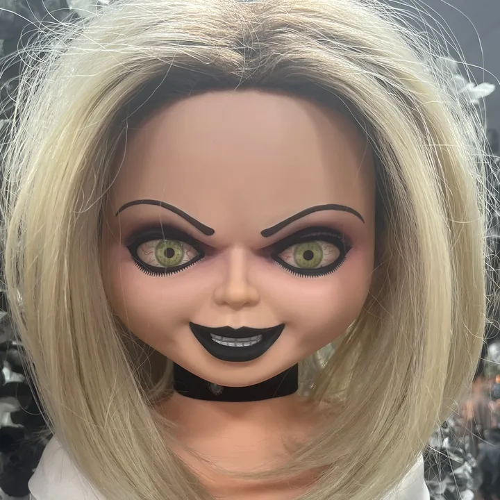 @strutscostumes