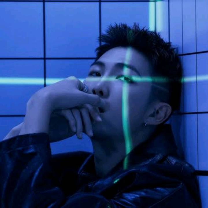 btskiimnsmjooonie