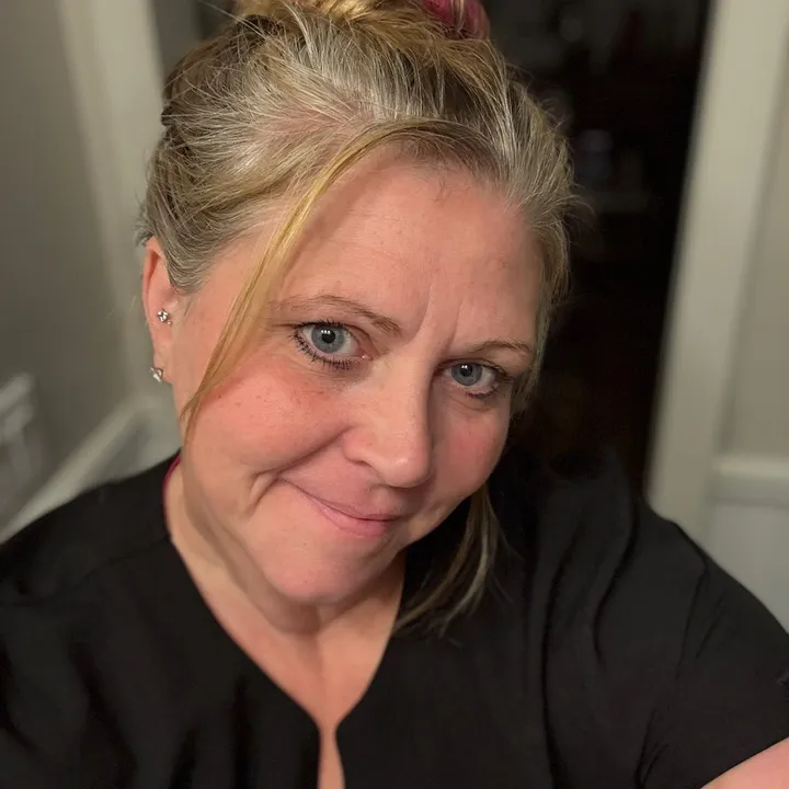 @smalltowngirl58