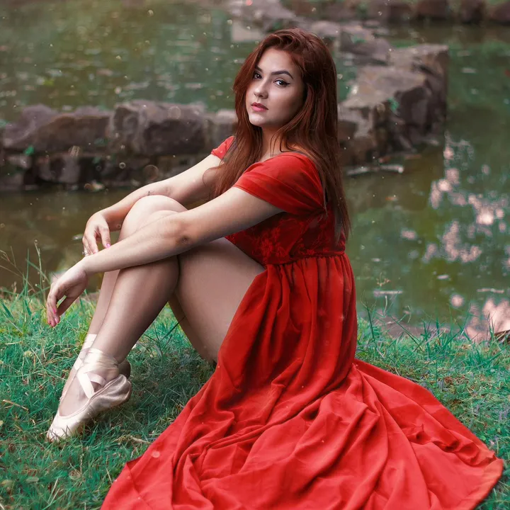 @laadyinred