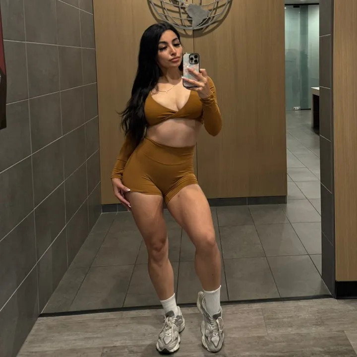 @evettepedroza