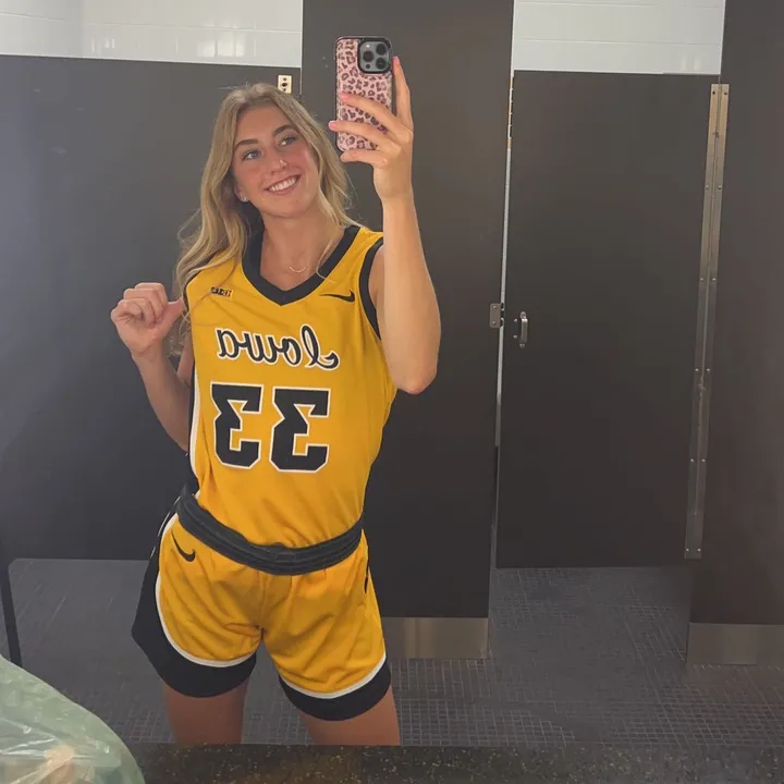 @lucyolsen45