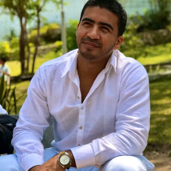 dr_salvador_abreo