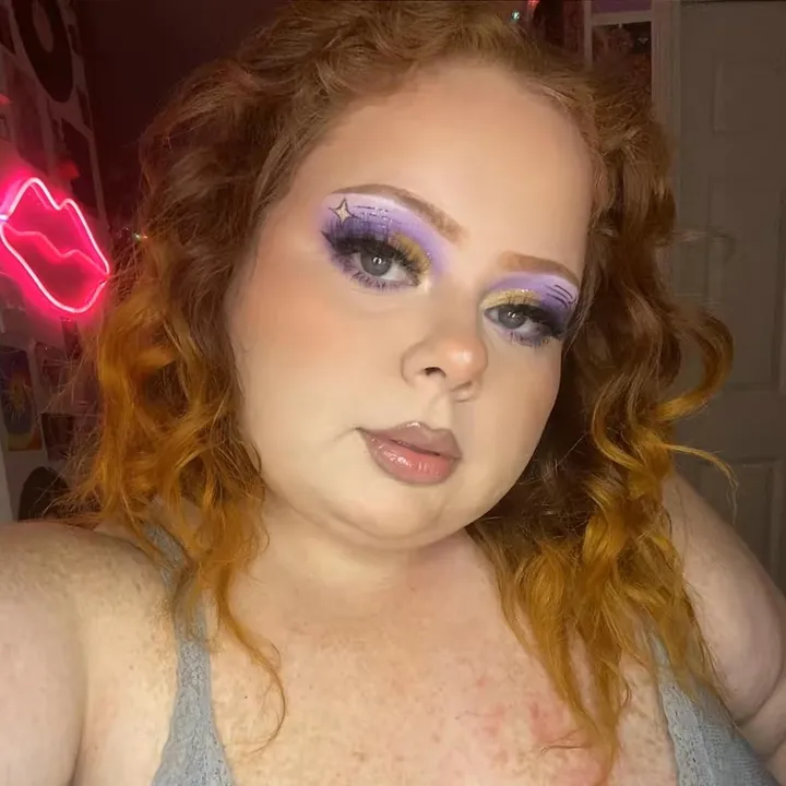 @glamwithstella