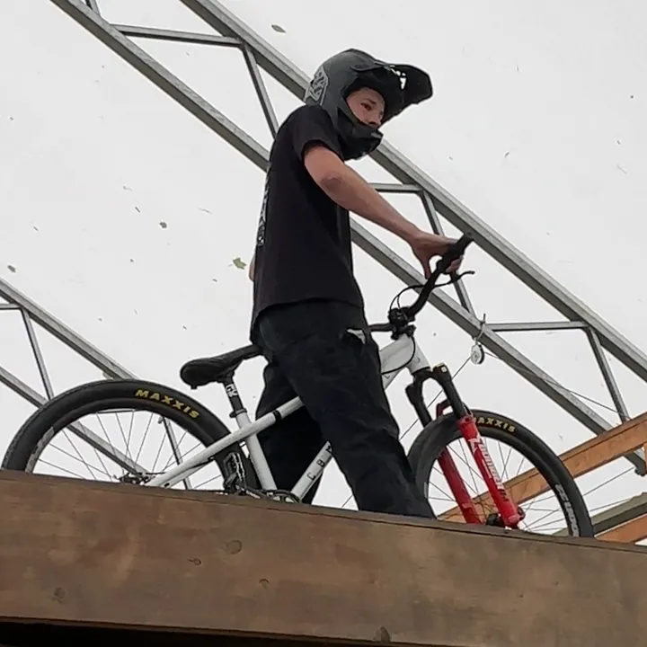 colin.mtb__