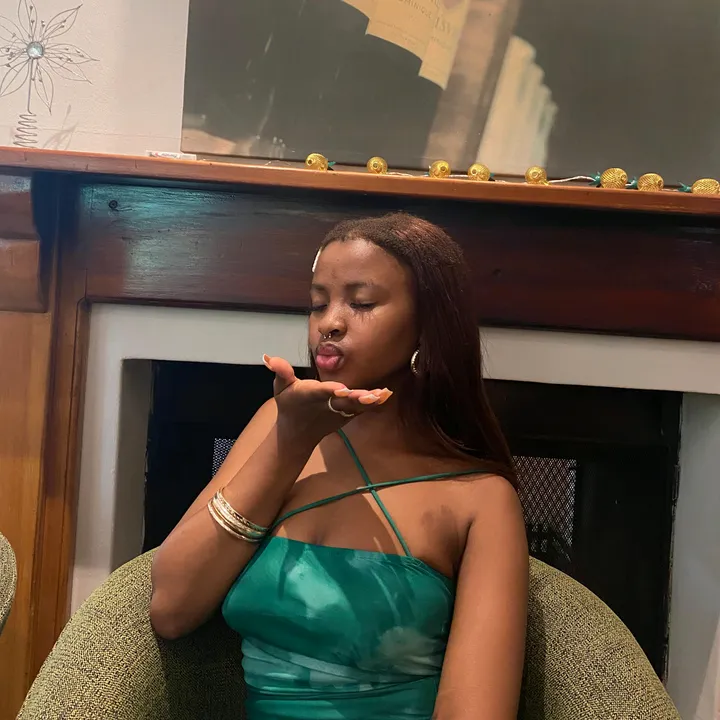 xoxo.bayanda