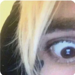 @_.abcdellaa