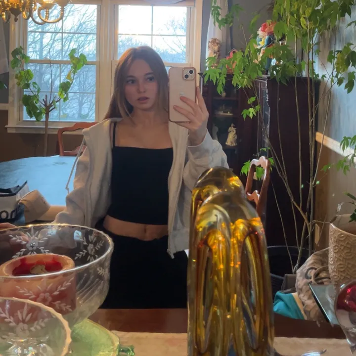 @alexaq253