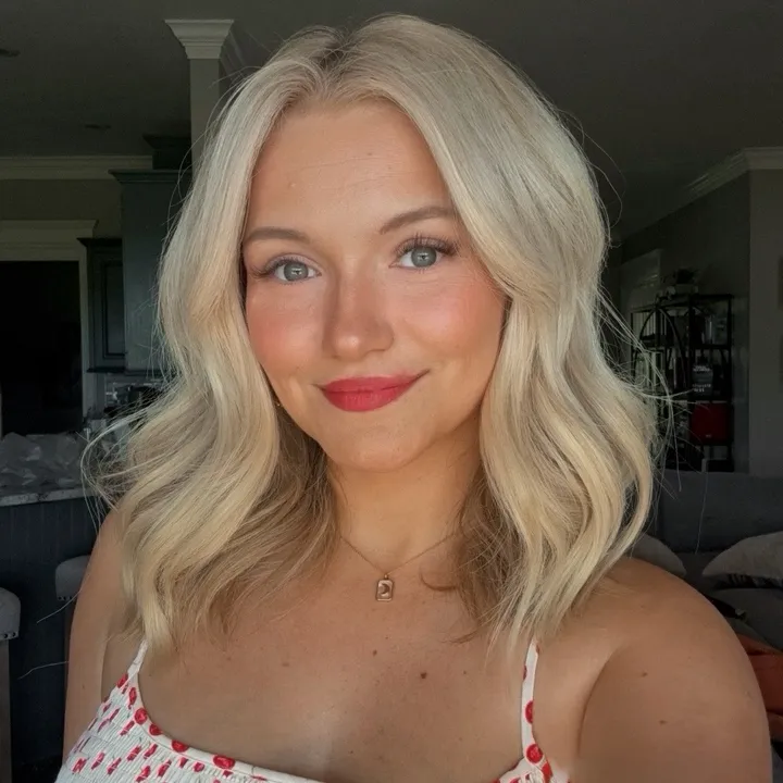@lesleemarler