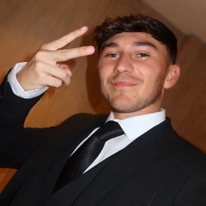 connorbainbridge_