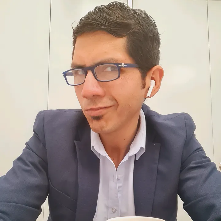 mr.alexcentenodiaz