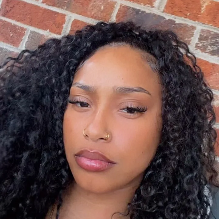 datgirlbeebee