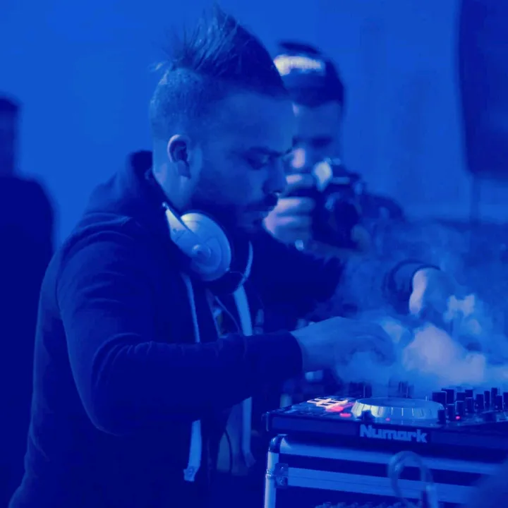 @dj.monder