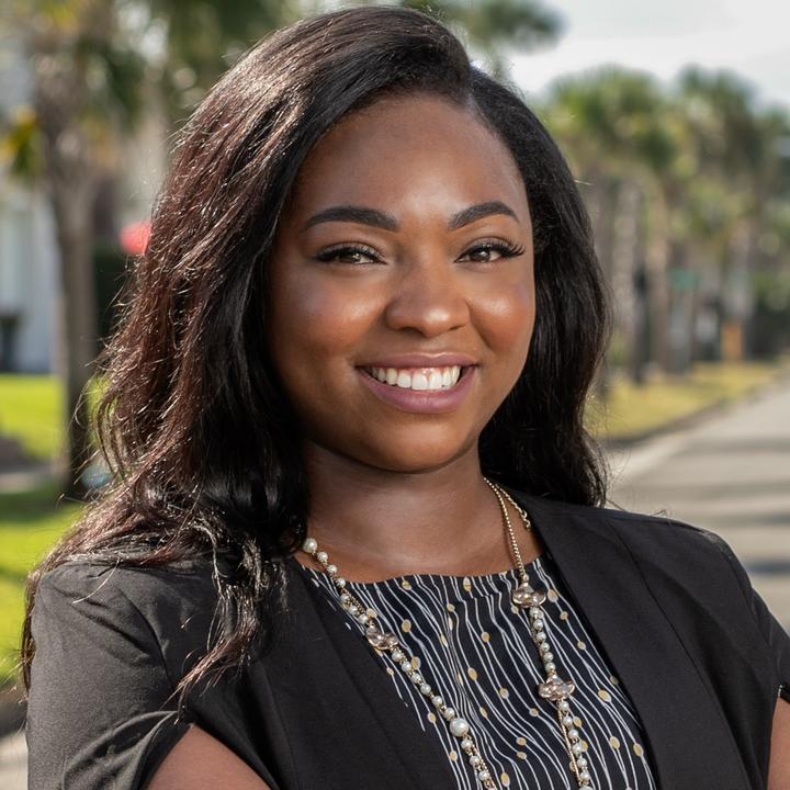 Delécia Hardy - suara asli
