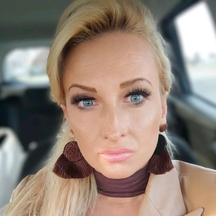@monikaporajrozanska