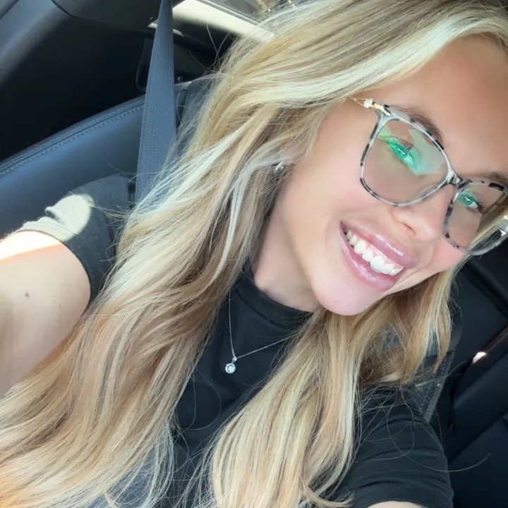 @sassybritches_22