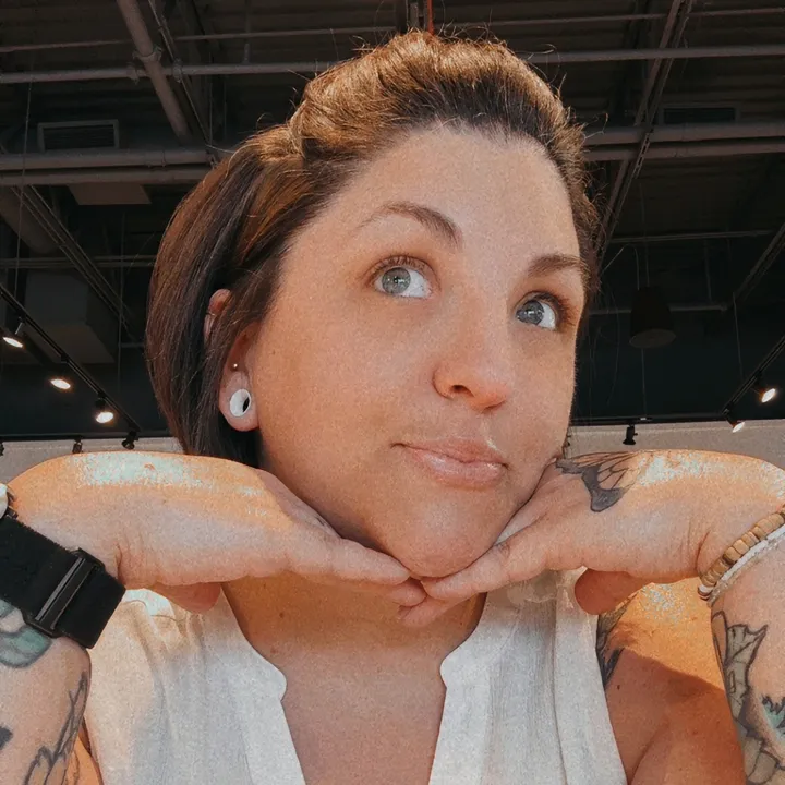 @nikki.th0mas