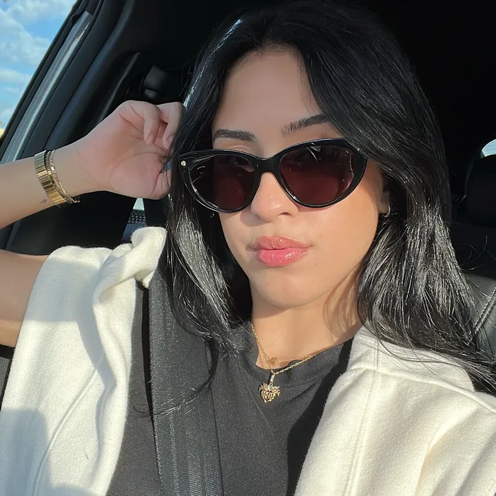@thenishajohan
