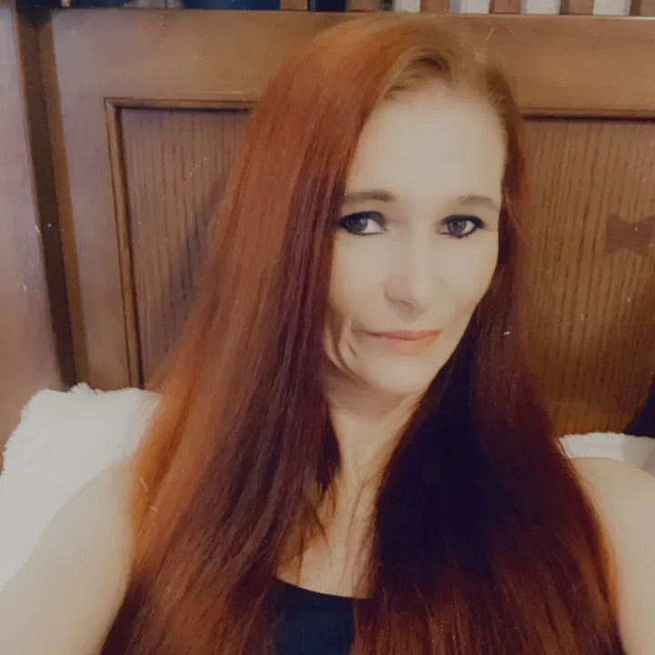 @crystalgong09