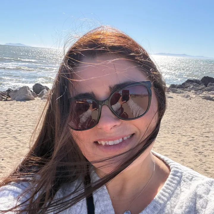 @fallingfourannie