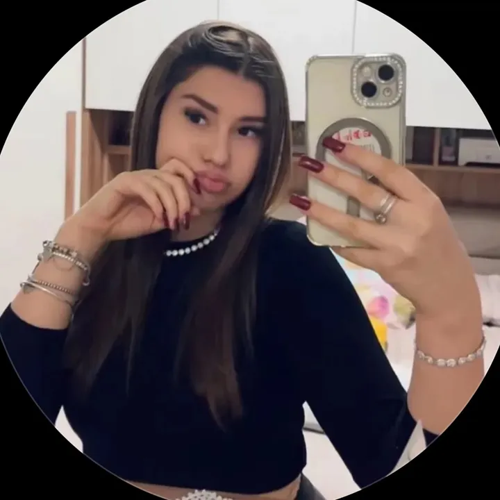 _rebeccamhilli_