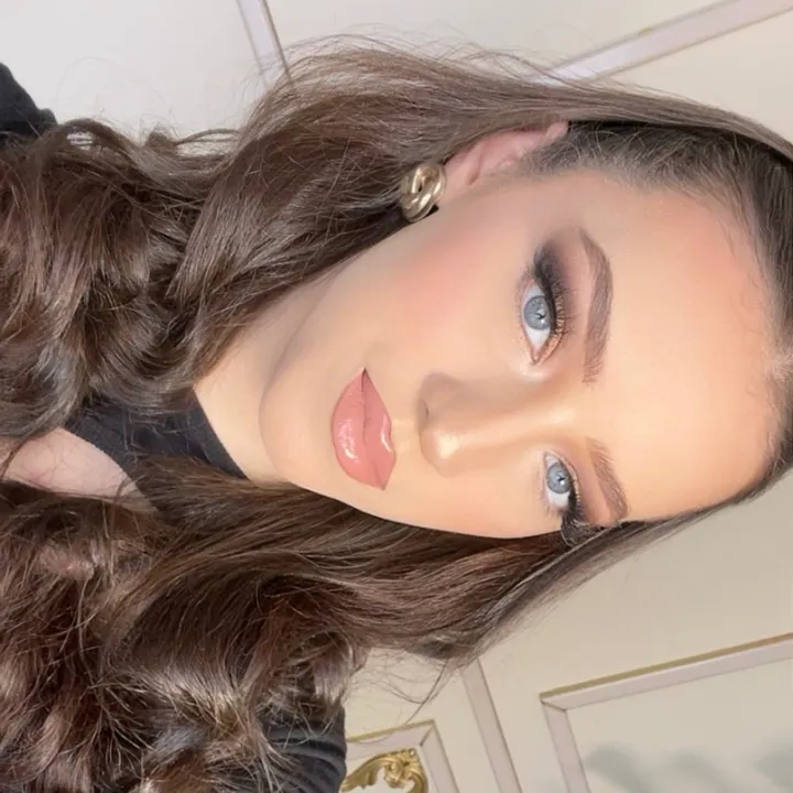 @linamiled
