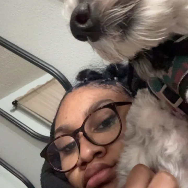 @johnnia_carter