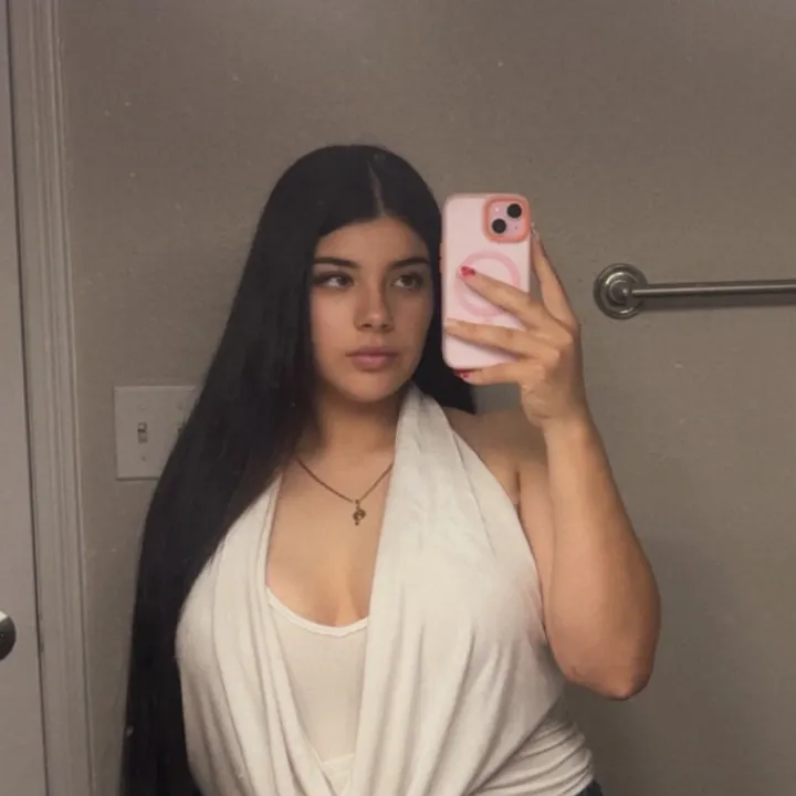 @alessa22_
