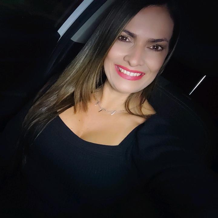 Gisele Moura Aguiar - suara asli