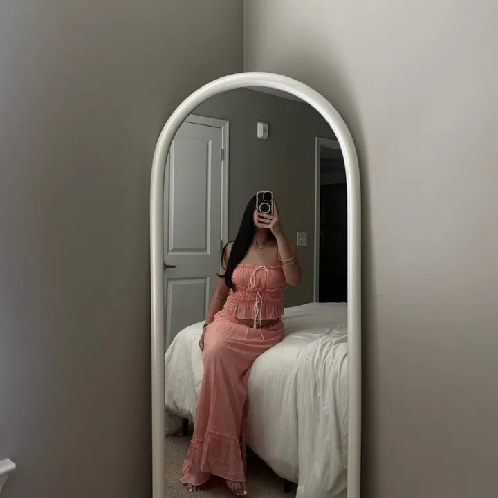 @nayaraneyseth