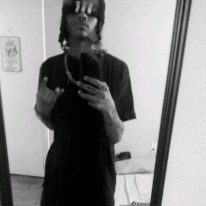 @isaiahboss14
