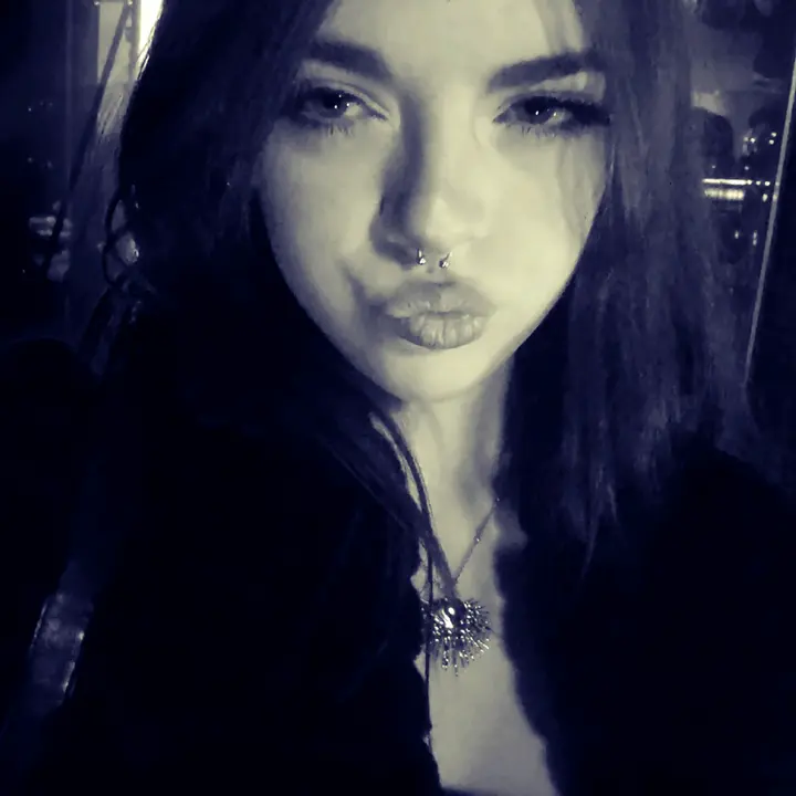 sara :) - cratere