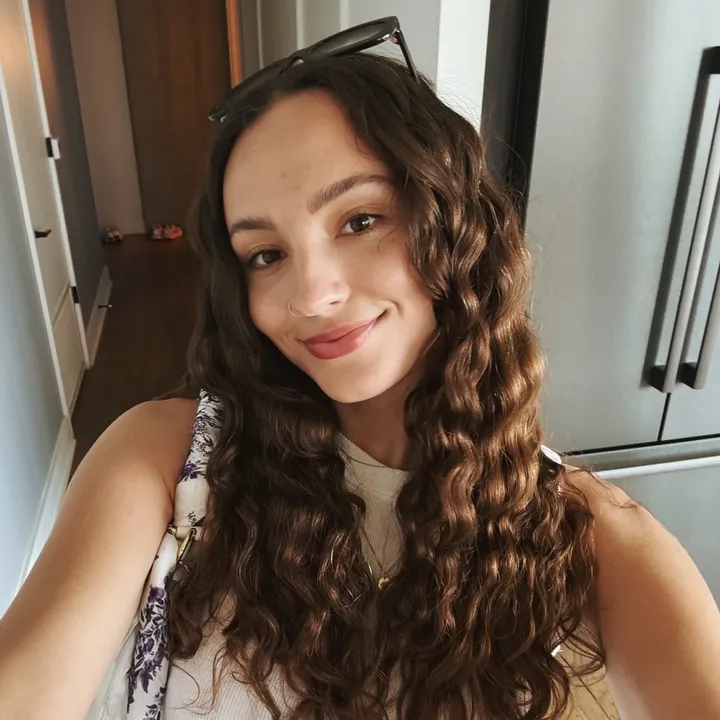 @alexjosophiene