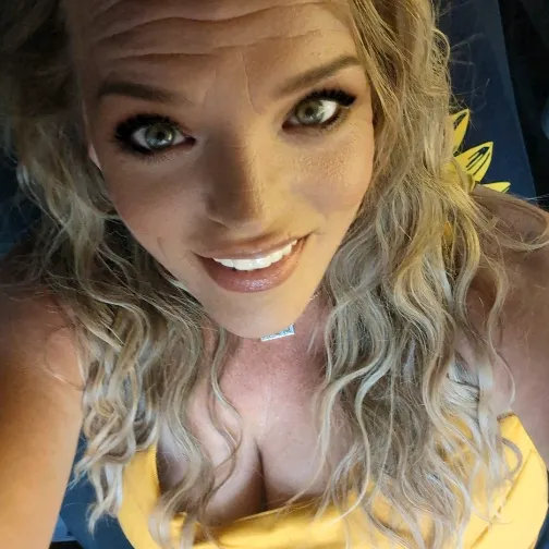 caseyreneeeee