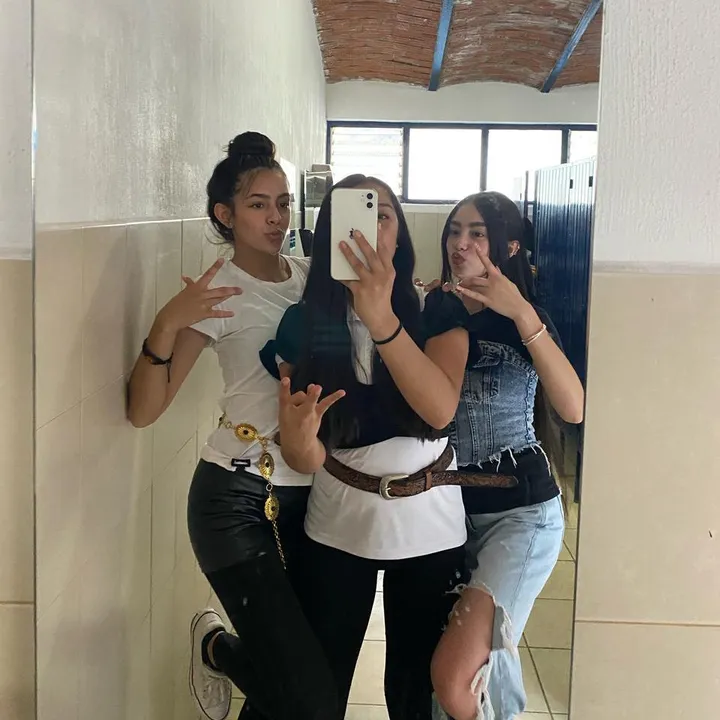 bellakasss