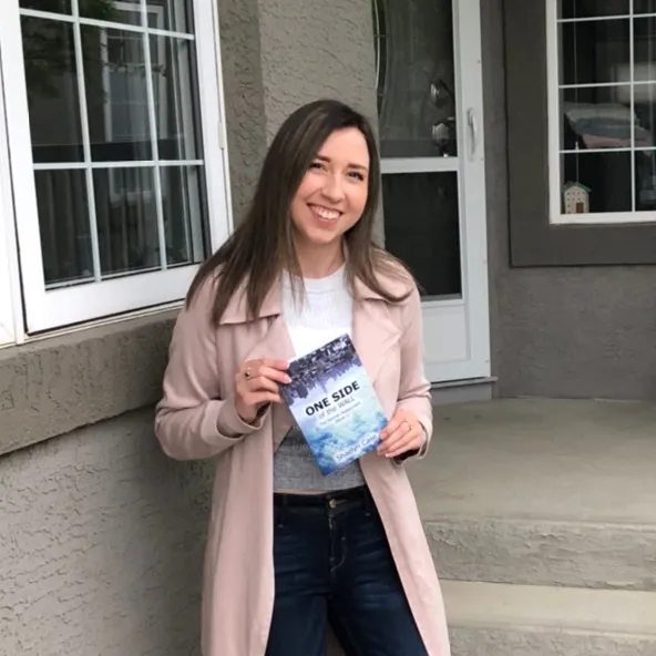 @booksbyshaelyn