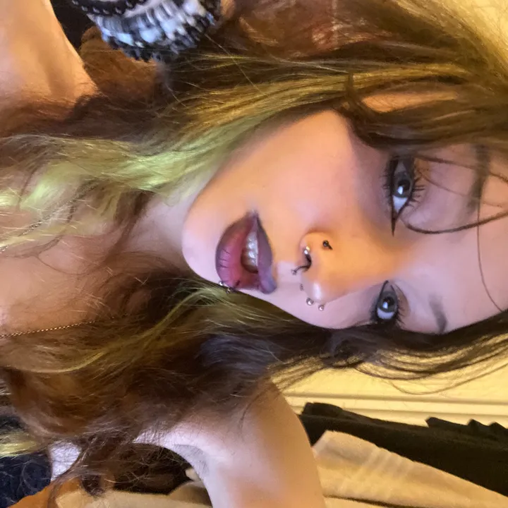 @lillybuttons