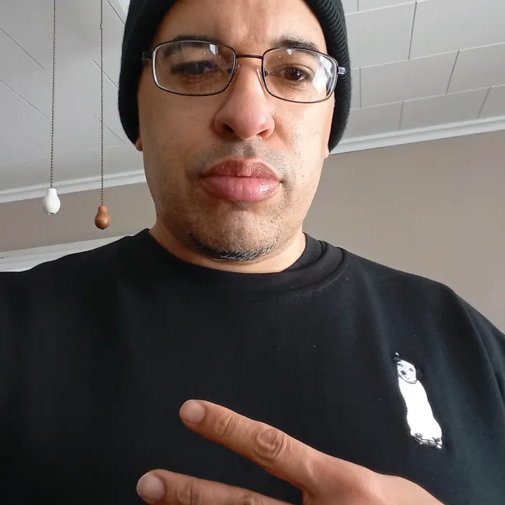 @lukealb10